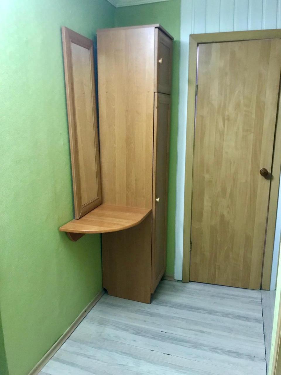 Метро Кпи, Улица Борщаговская Kiev Exterior foto